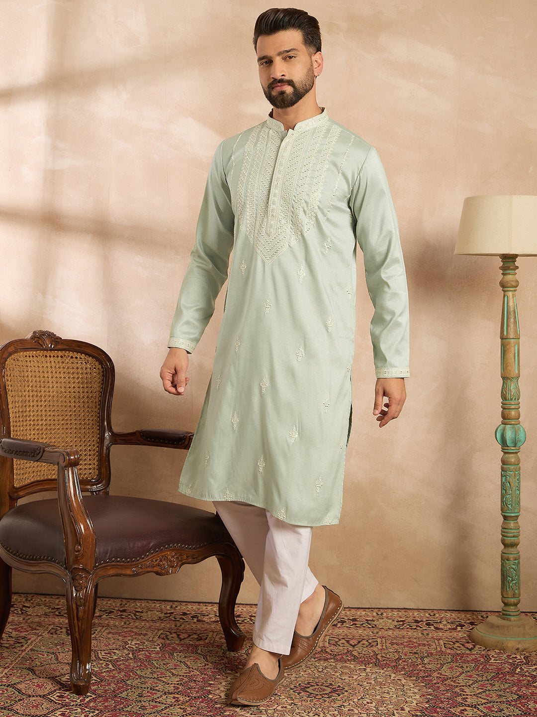 Men Green Silk Blend Geometric Embroidered Straight Kurta-MKU1686