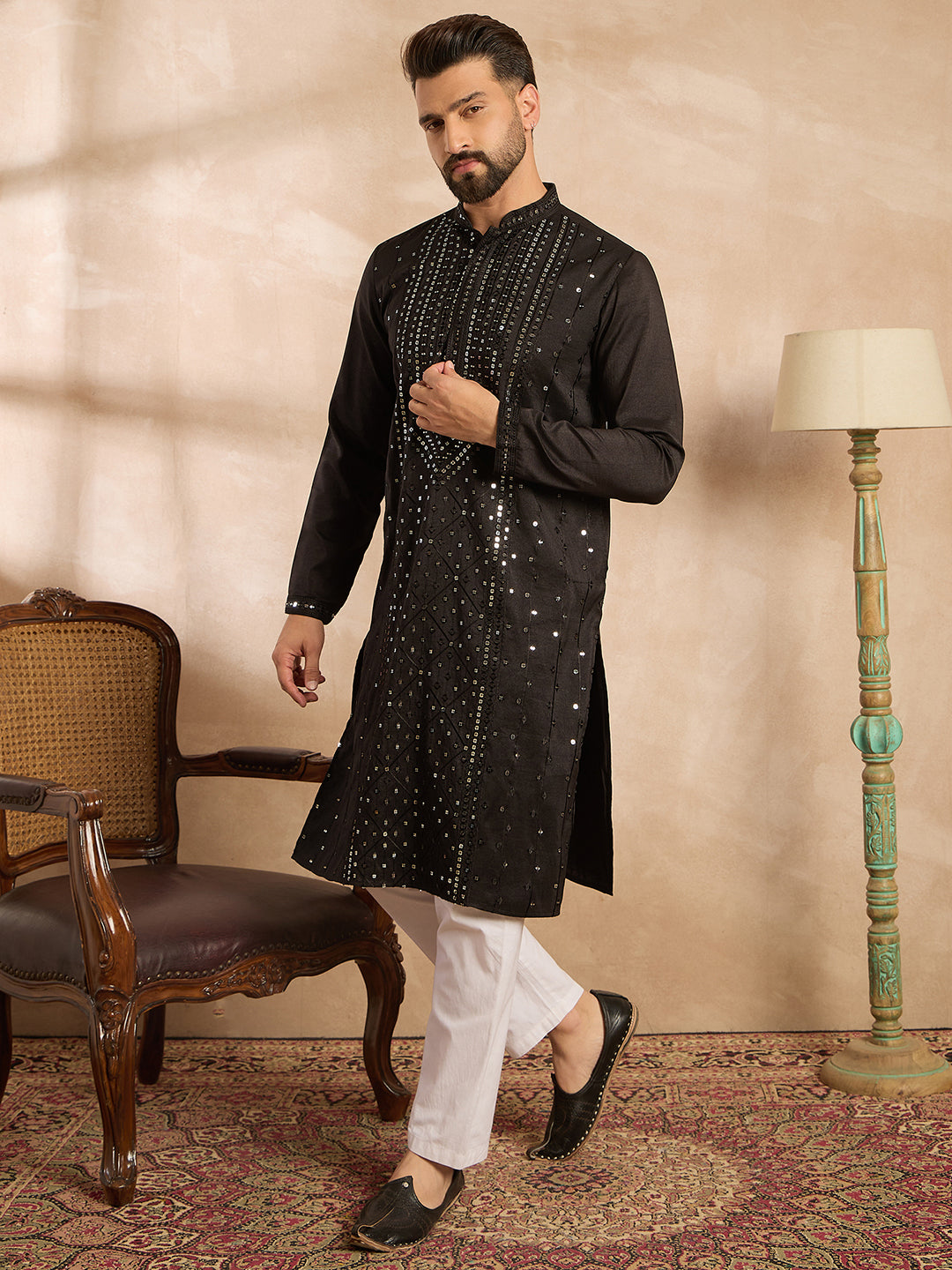 Men Black Silk Blend Geometric Embroidered Straight Kurta-MKU1689