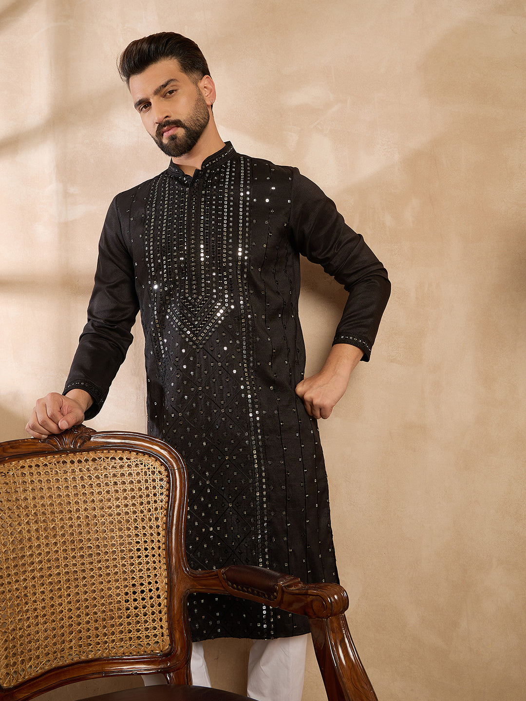 Men Black Silk Blend Geometric Embroidered Straight Kurta-MKU1689