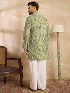 Men Green Viscose Rayon Batik Embroidered Straight Kurta-MKU1717
