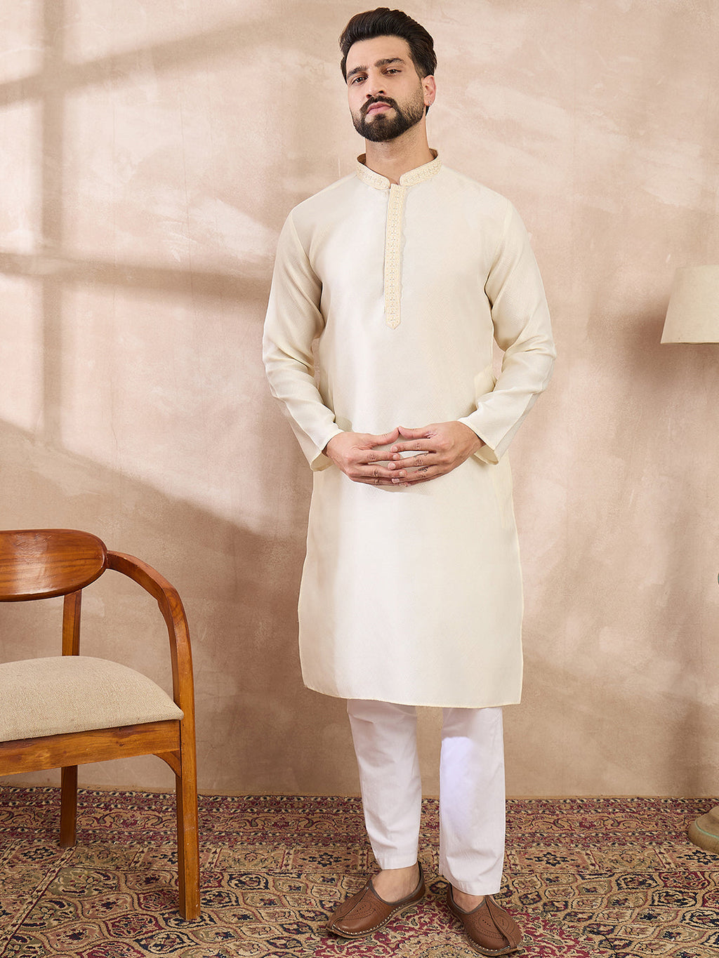 Men Off White Silk Blend Solid Embroidered Straight Kurta-MKU1728