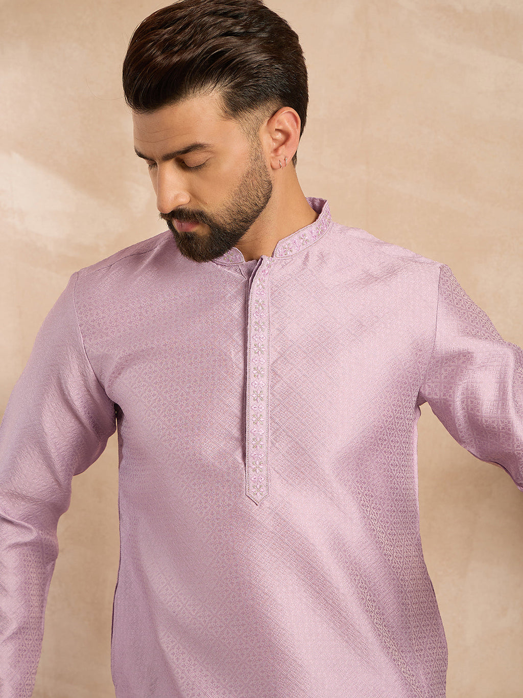 Men Lavender Polyester Solid Embroidered Straight Kurta-MKU1736