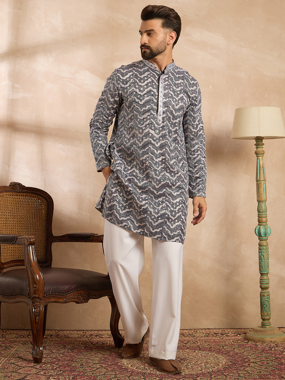 Men Navy Blue Polyester Batik Embroidered Straight Kurta-MKU1741