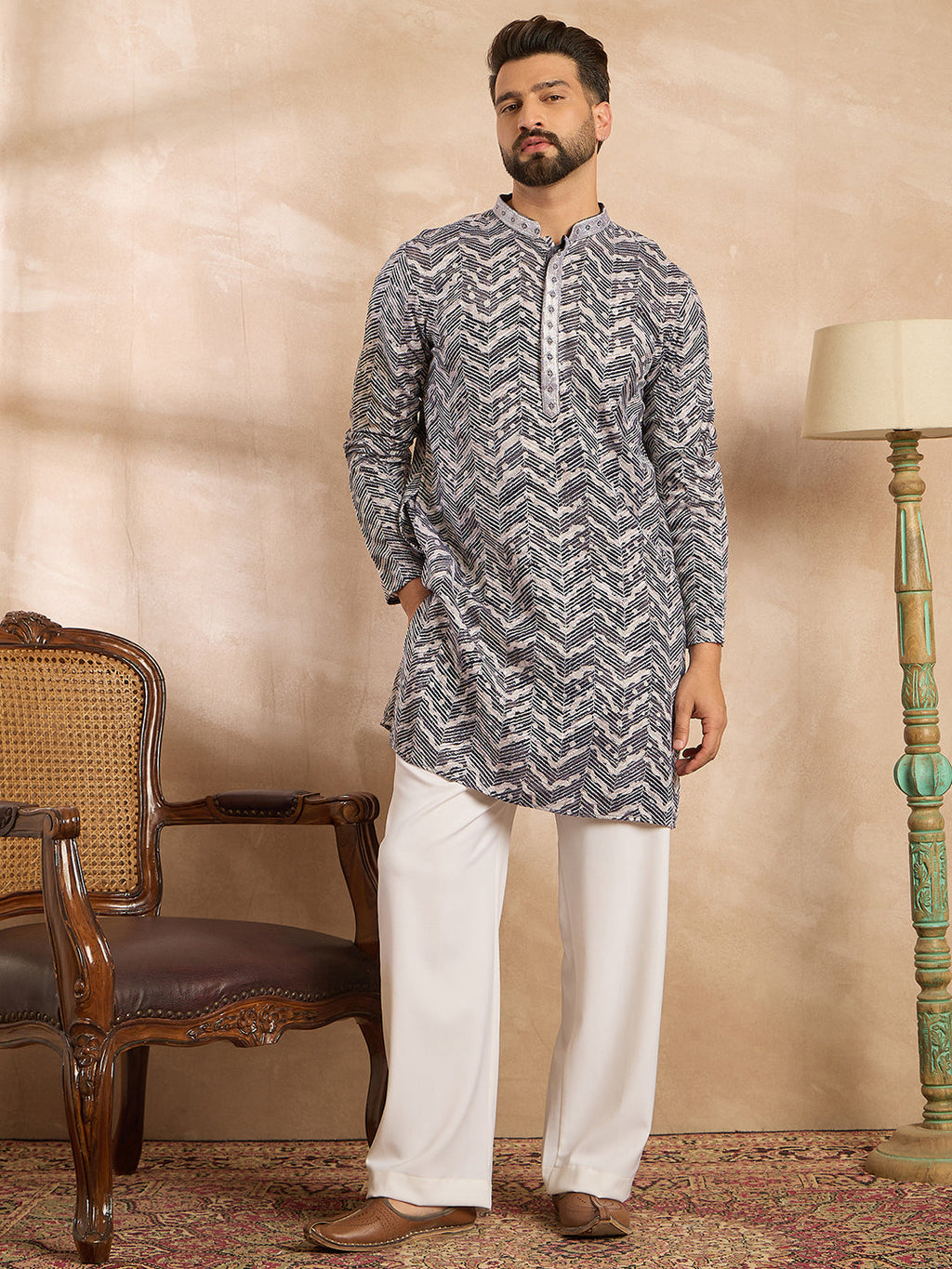 Men Navy Blue Polyester Batik Embroidered Straight Kurta-MKU1741