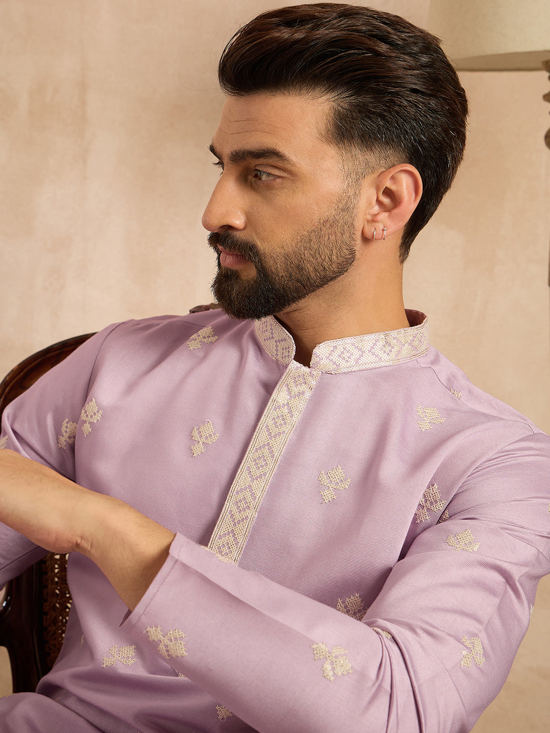 Men Lavender Polyester Solid Embroidered Straight Kurta-MKU1753
