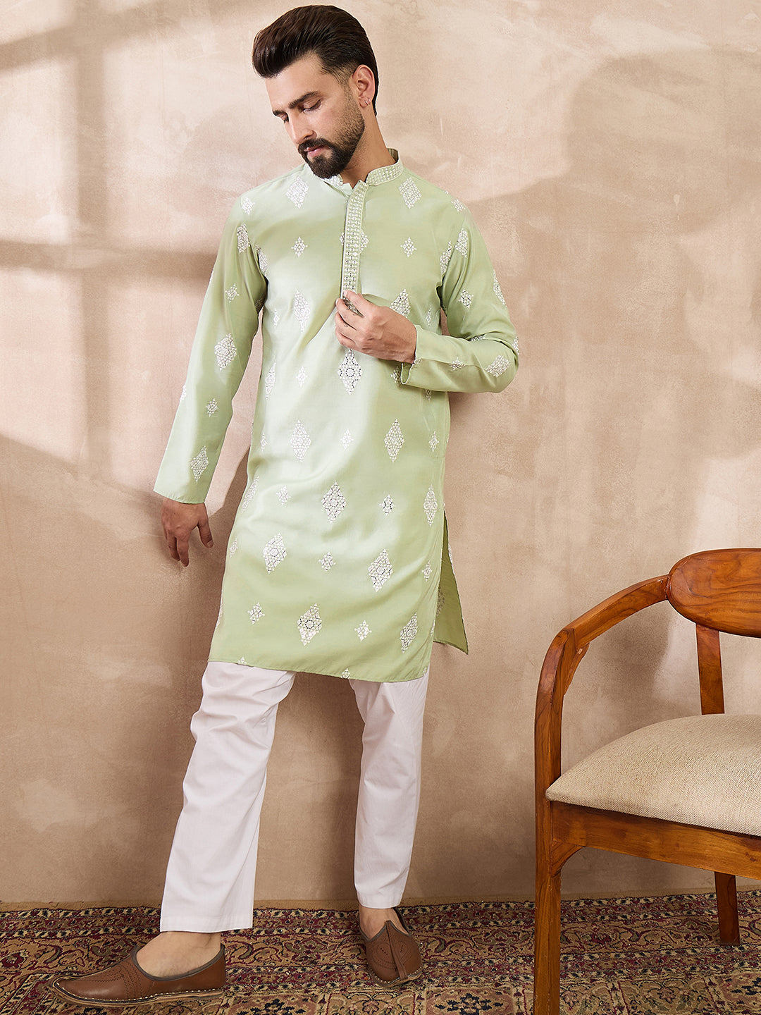 Men Green Silk Blend Solid Embroidered Straight Kurta-MKU1777