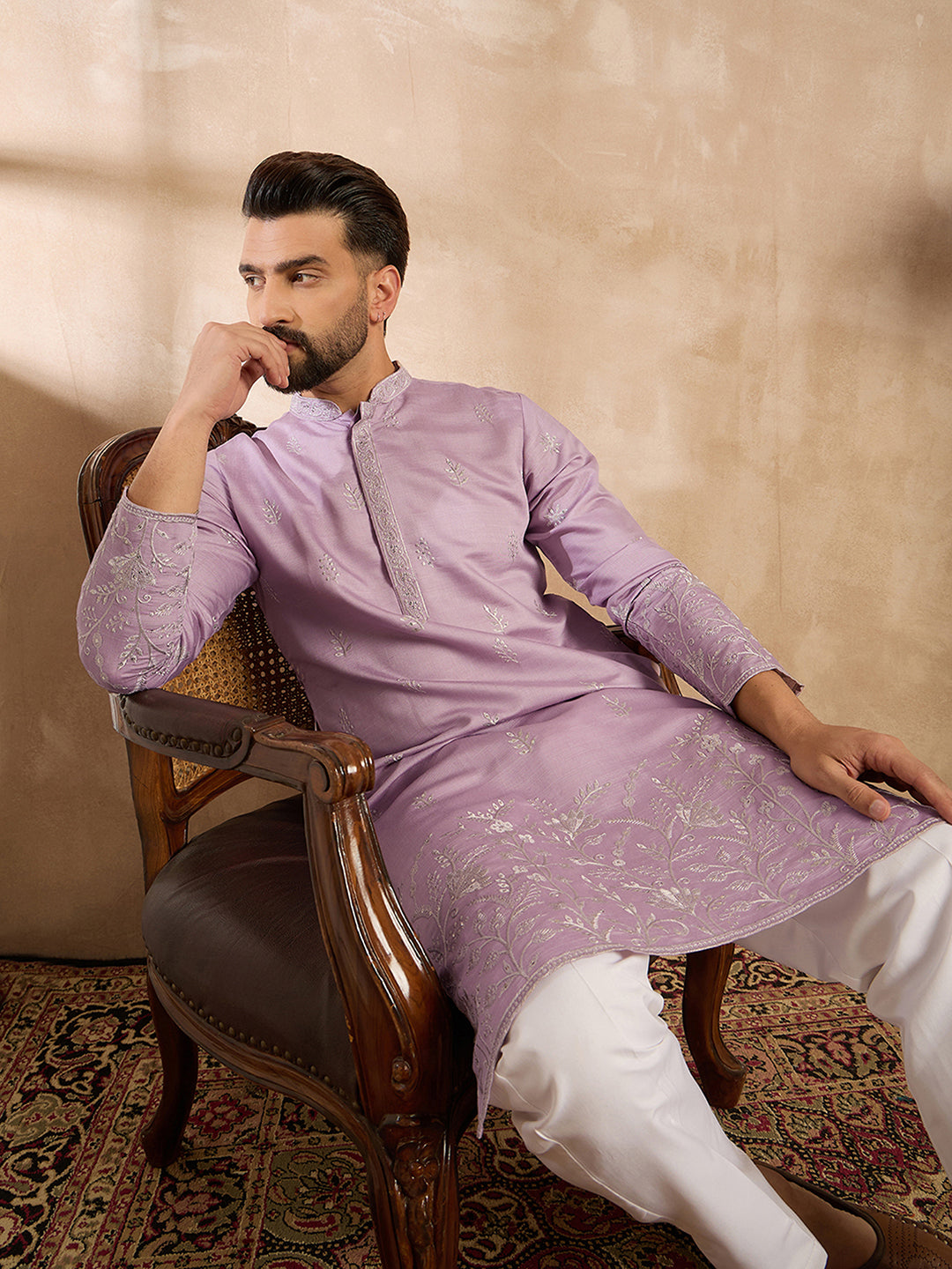 Men Lavender Silk Blend Floral Embroidered Straight Kurta-MKU1781