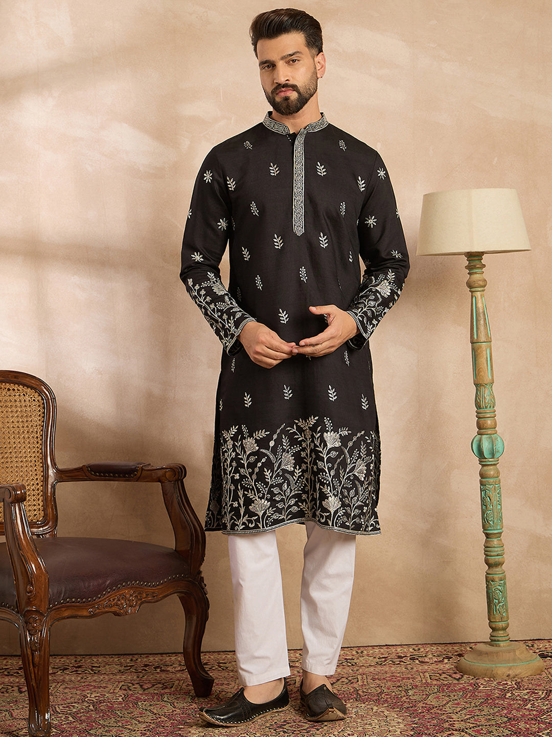 Men Black Silk Blend Solid Embroidered Straight Kurta-MKU1782