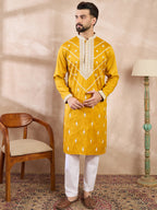 Men Yellow Silk Blend Ethnic Motifs Embroidered Straight Kurta-MKU1790