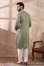 Green Silk Blend Embroidered Mandarin Collar Straight Kurta MKU1791