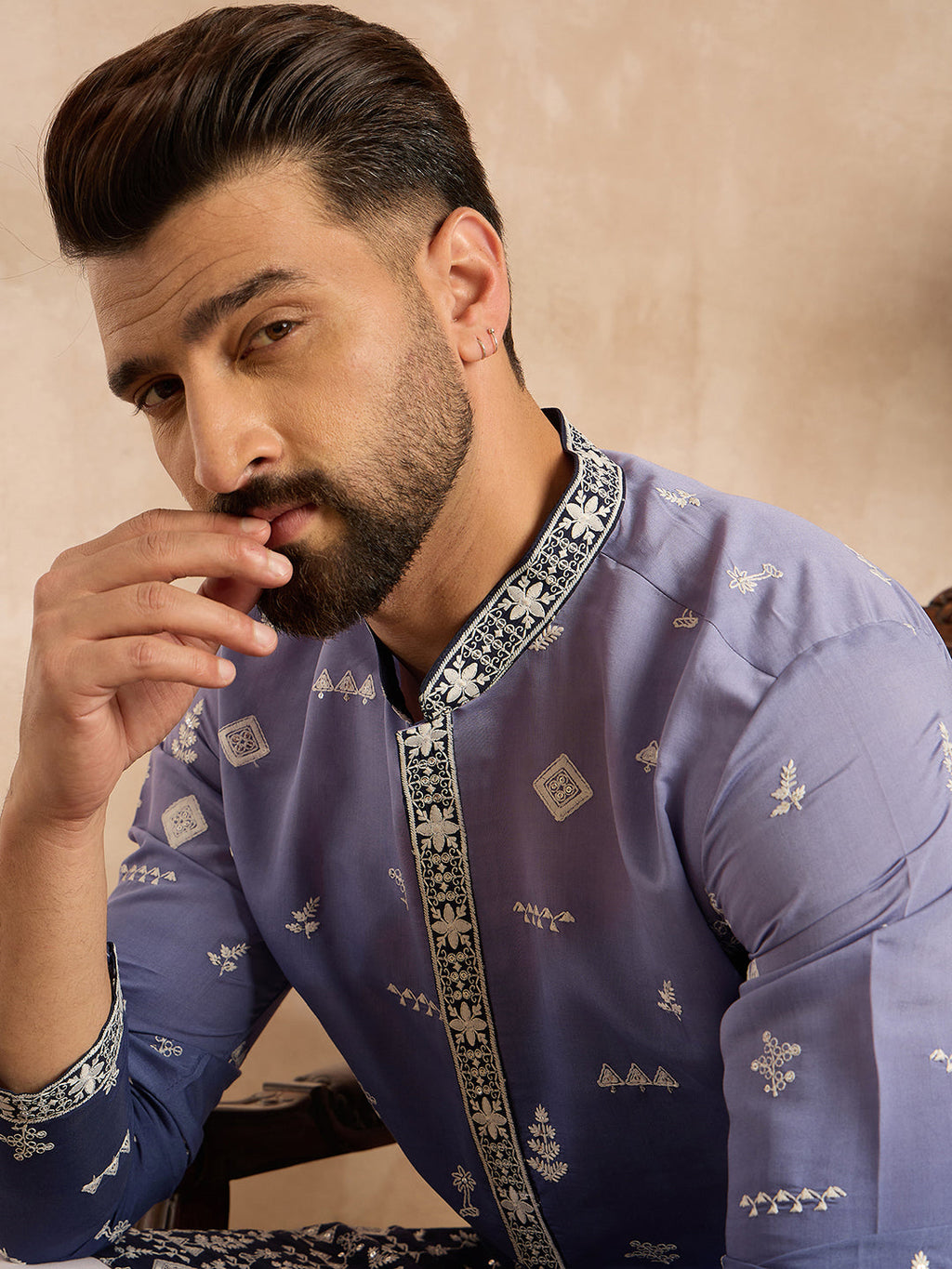 Men Violet Silk Blend Ombre Embroidered Straight Kurta-MKU1798