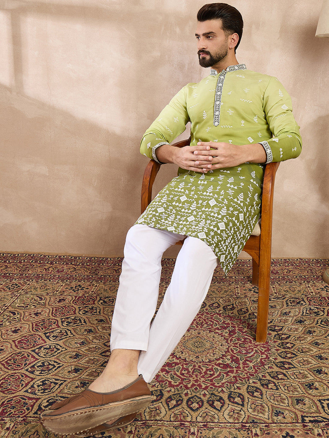Men Green Silk Blend Ethnic Motifs Embroidered Straight Kurta-MKU1800