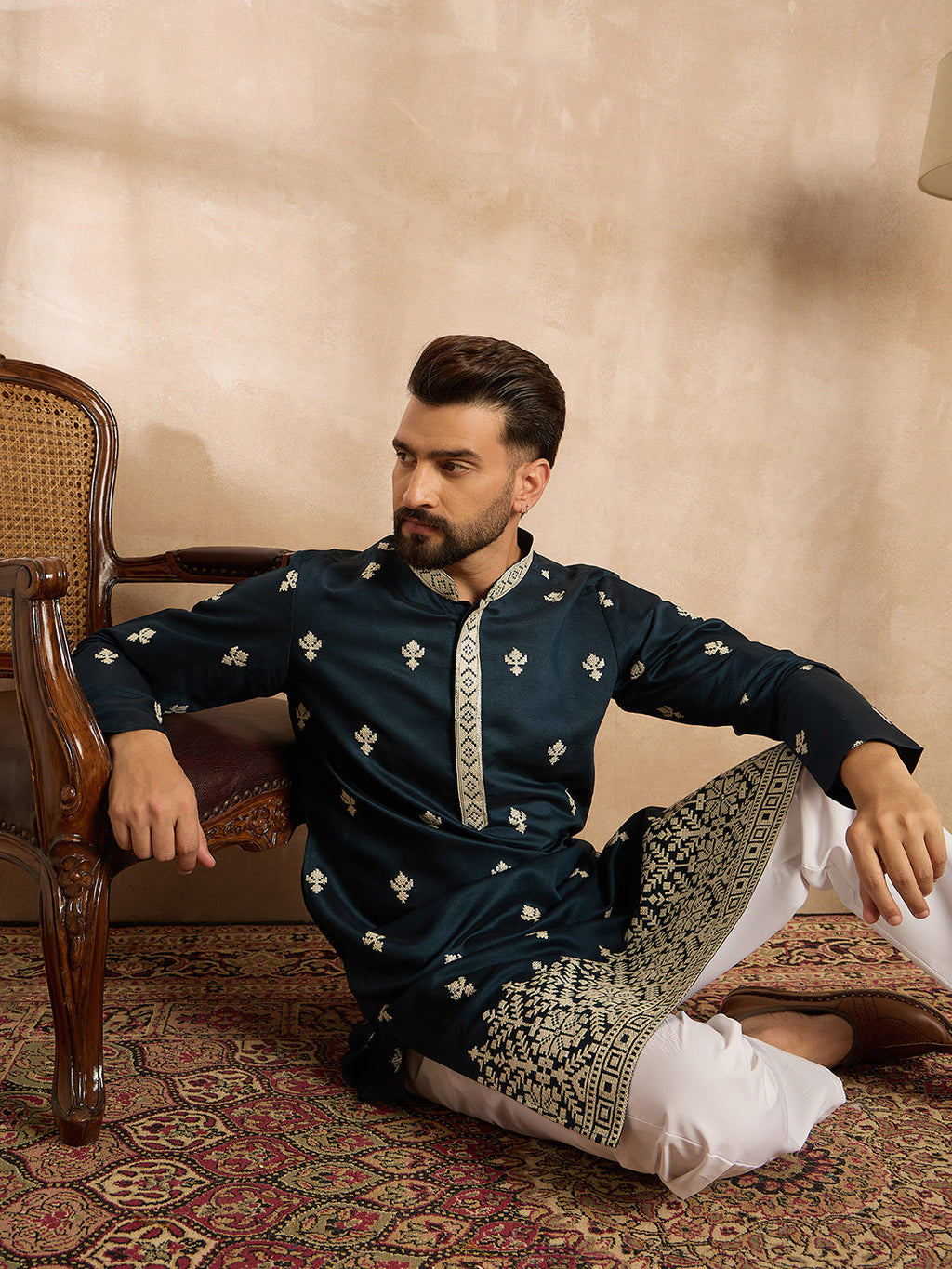 Men Navy Blue Polyester Solid Embroidered Straight Kurta-MKU1810