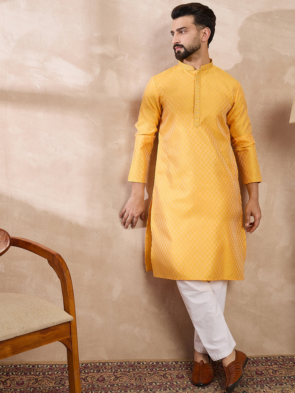 Men Yellow Silk Blend Solid Embroidered Straight Kurta-MKU1837