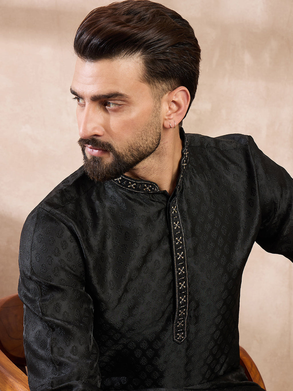 Men Black Silk Blend Solid Woven Design Straight Kurta-MKU1854