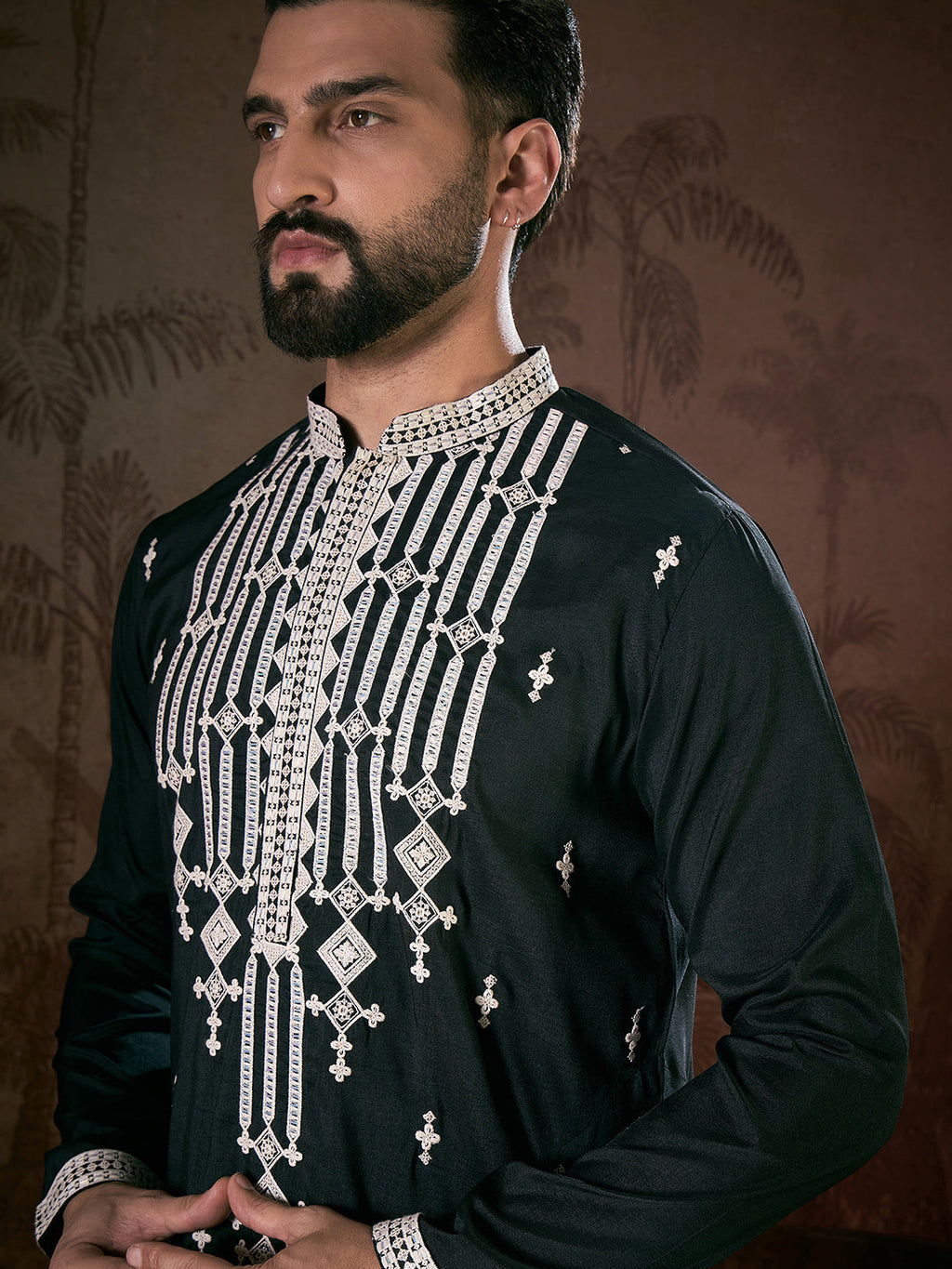 Men Black Silk Blend Solid Embroidered Straight Kurta-MKU1885