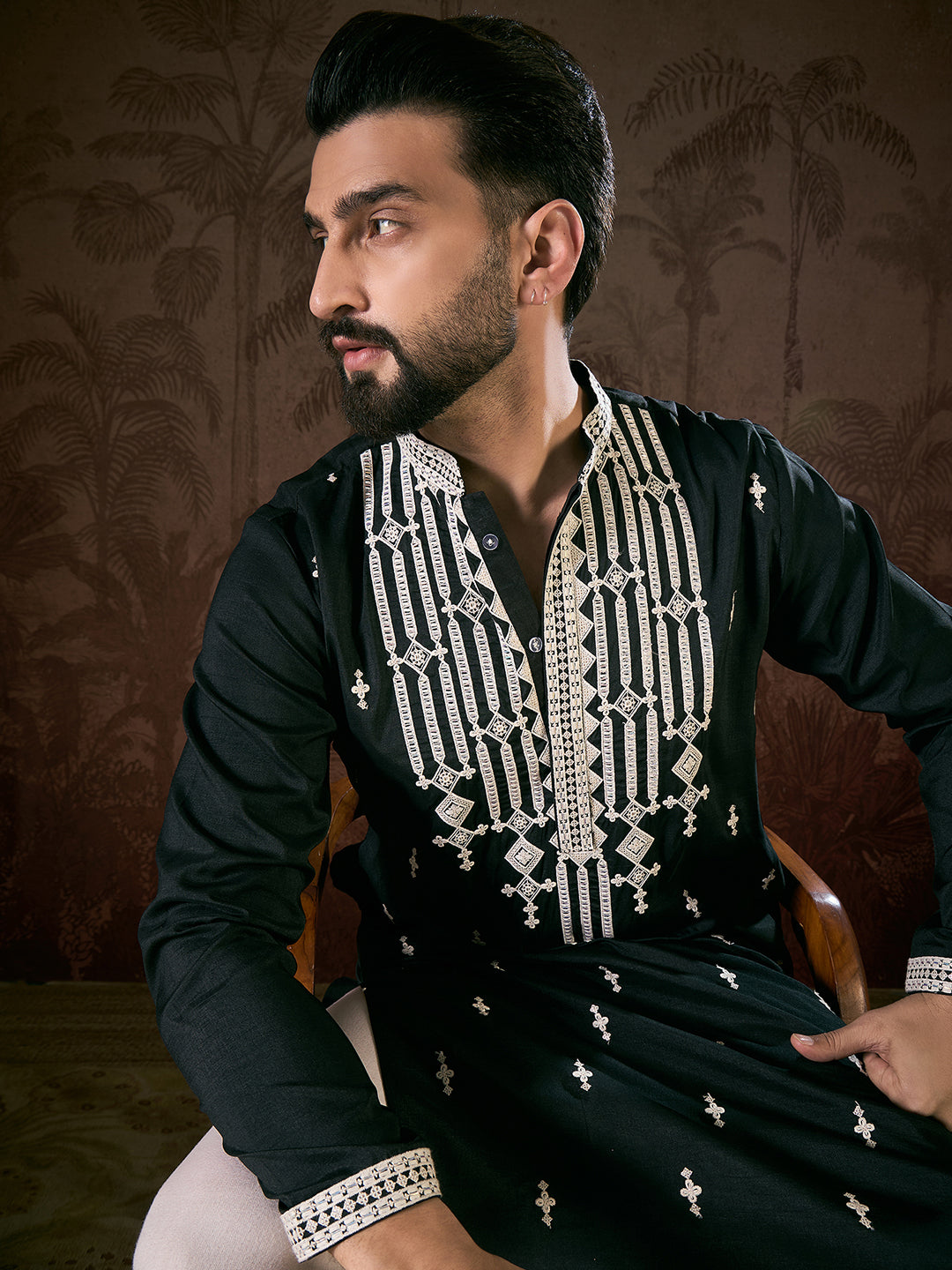 Men Black Silk Blend Solid Embroidered Straight Kurta-MKU1885