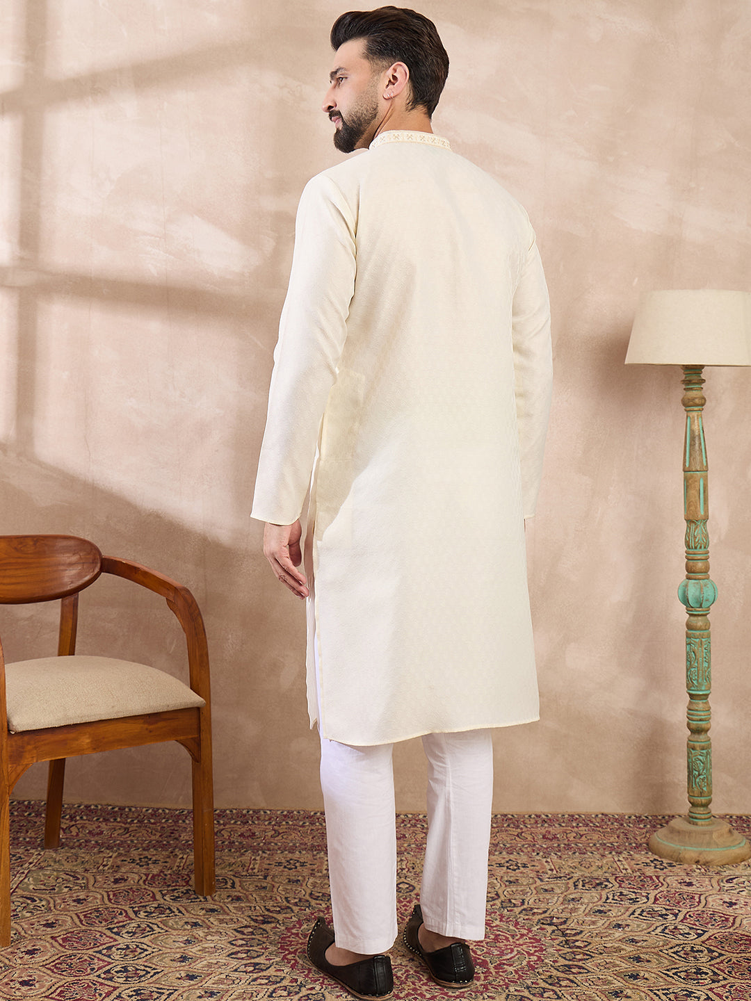 Men Off White Silk Blend Solid Woven Design Straight Kurta-MKU1897