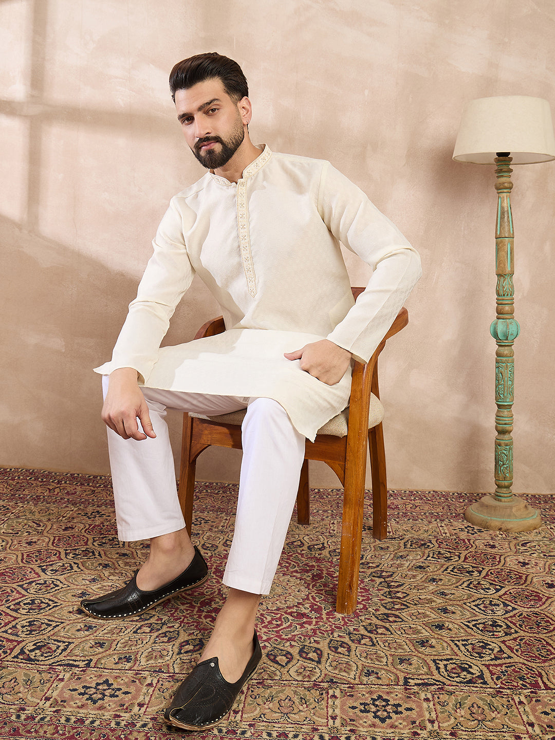 Men Off White Silk Blend Solid Woven Design Straight Kurta-MKU1897
