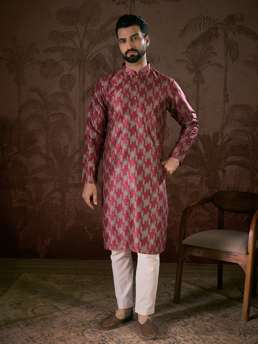 Men Maroon Silk Blend Chevron Printed Straight Kurta-MKU1904