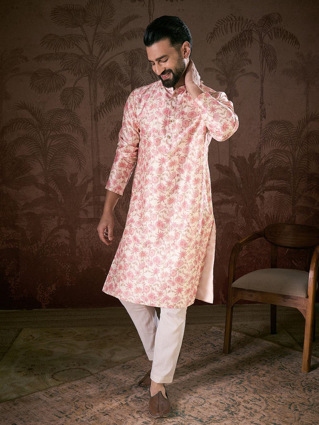 Men Off White Silk Blend Floral Printed Straight Kurta-MKU1908