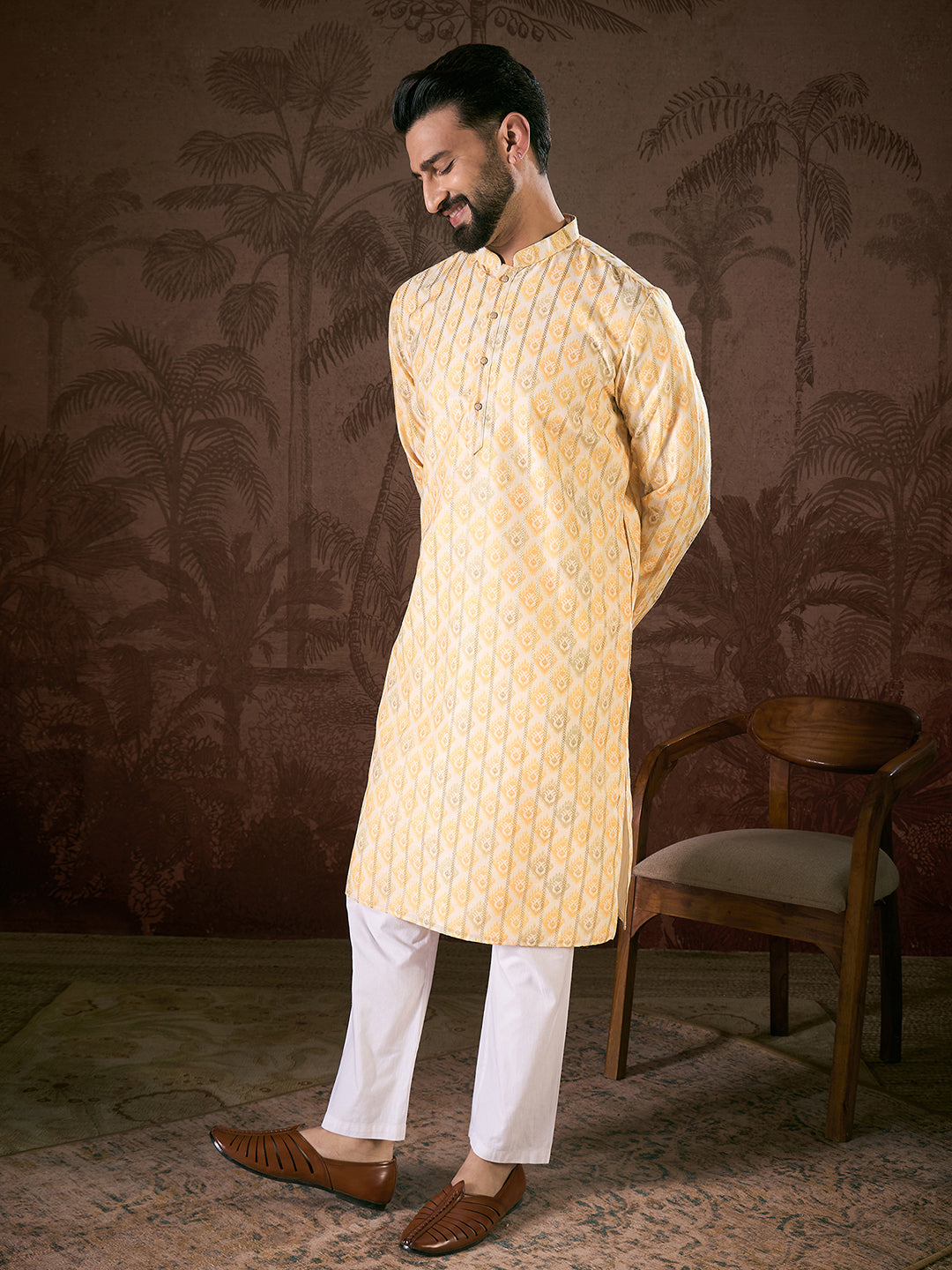 Men White Silk Blend Ethnic Motifs Printed Straight Kurta-MKU1914