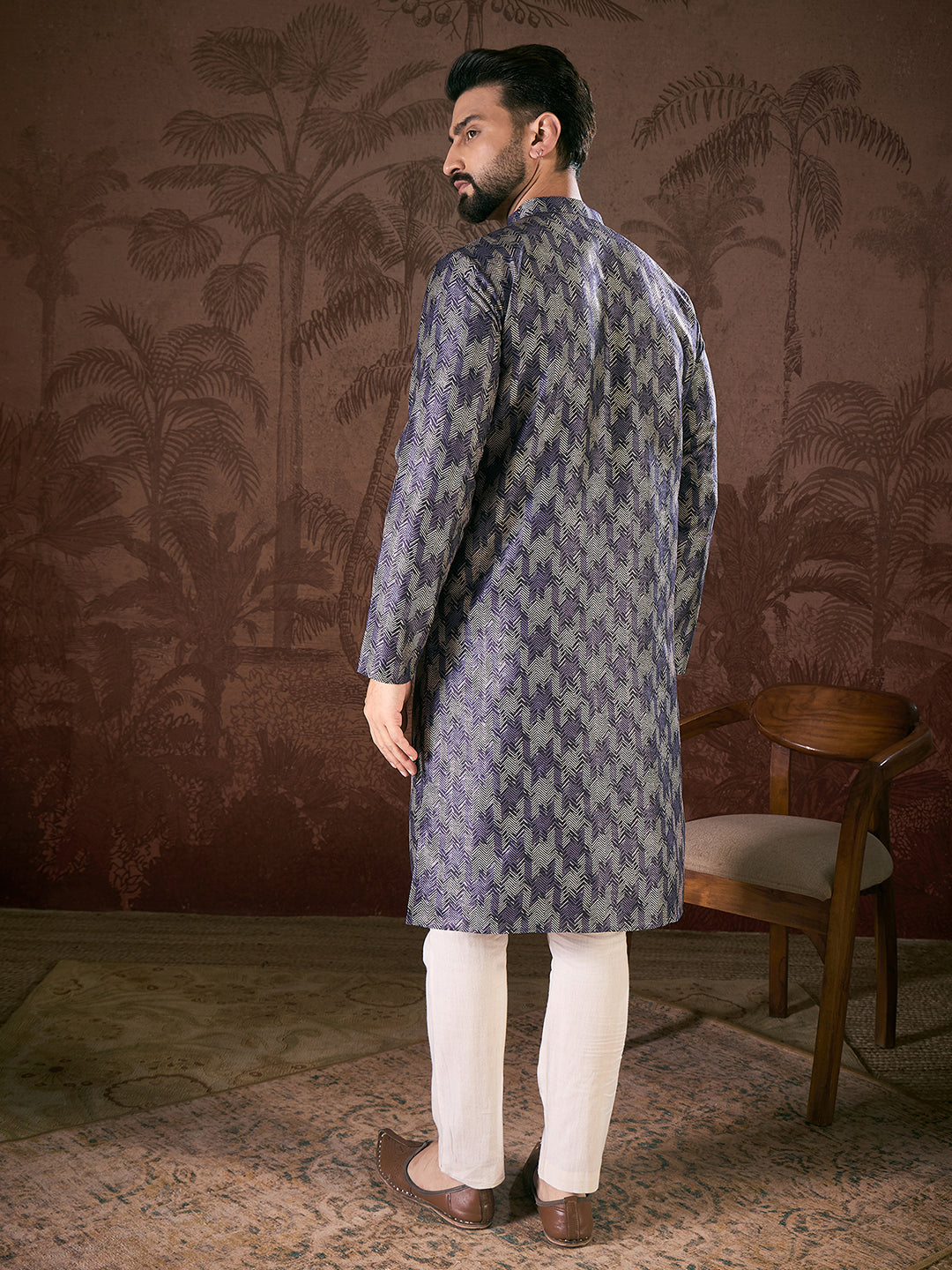 Men Violet Silk Blend Chevron Printed Straight Kurta-MKU1917