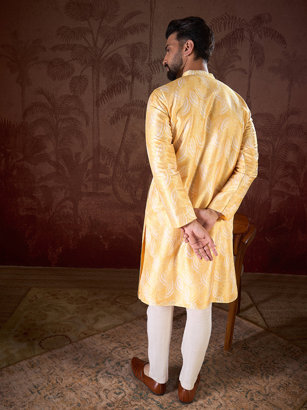 Men Yellow Silk Blend Floral Printed Straight Kurta-MKU1937