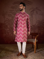 Men Magenta Silk Blend Chevron Printed Straight Kurta-MKU1940