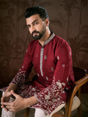 Men Maroon Silk Blend Solid Embroidered Straight Kurta-MKU1945
