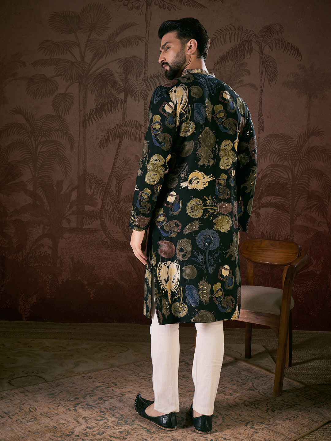 Men Black Silk Blend Floral Printed Straight Kurta-MKU1960
