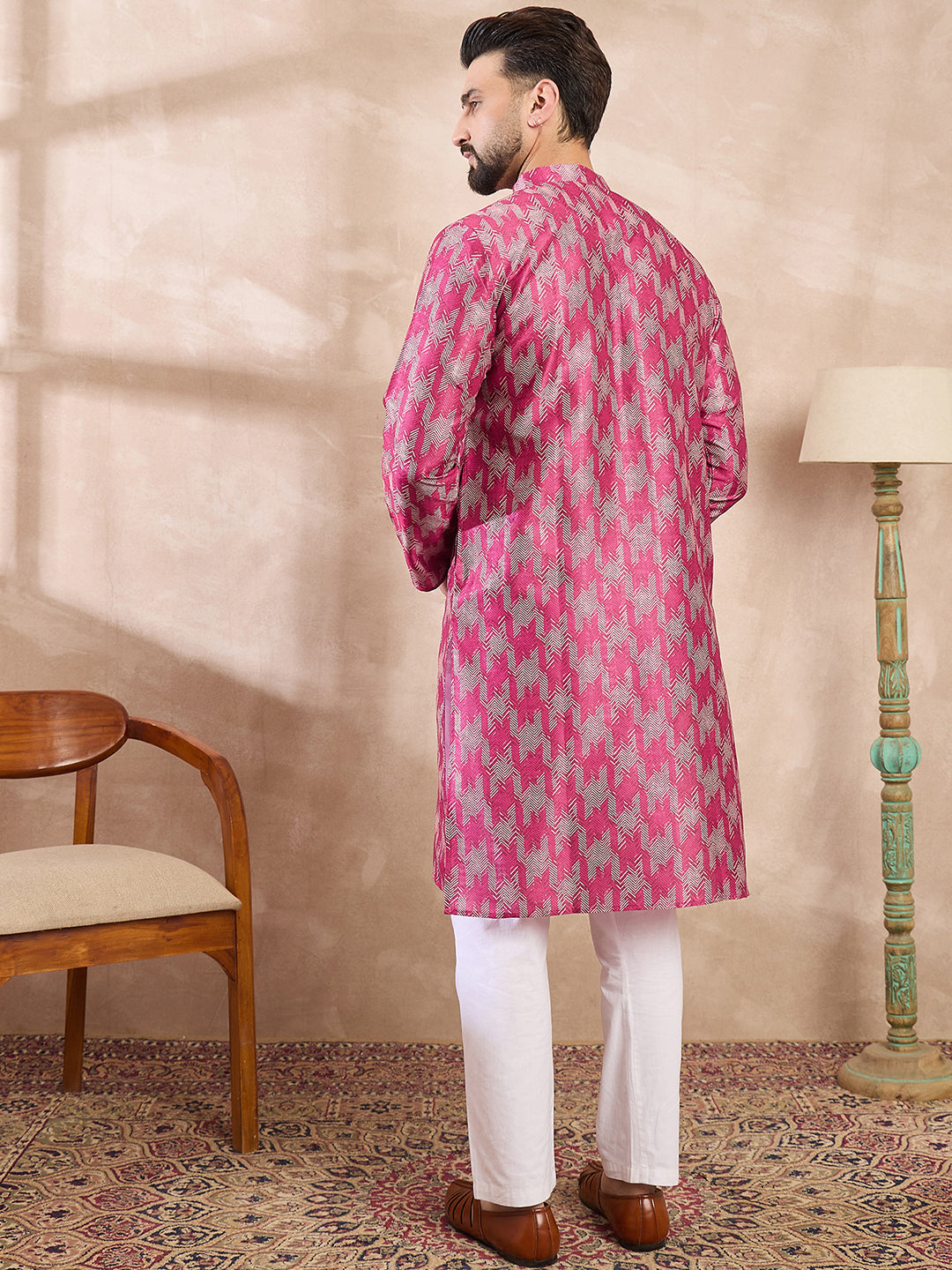 Men Pink Silk Blend Abstract Printed Straight Kurta-MKU1994