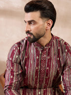 Men Maroon Silk Blend Abstract Printed Straight Kurta-MKU2006