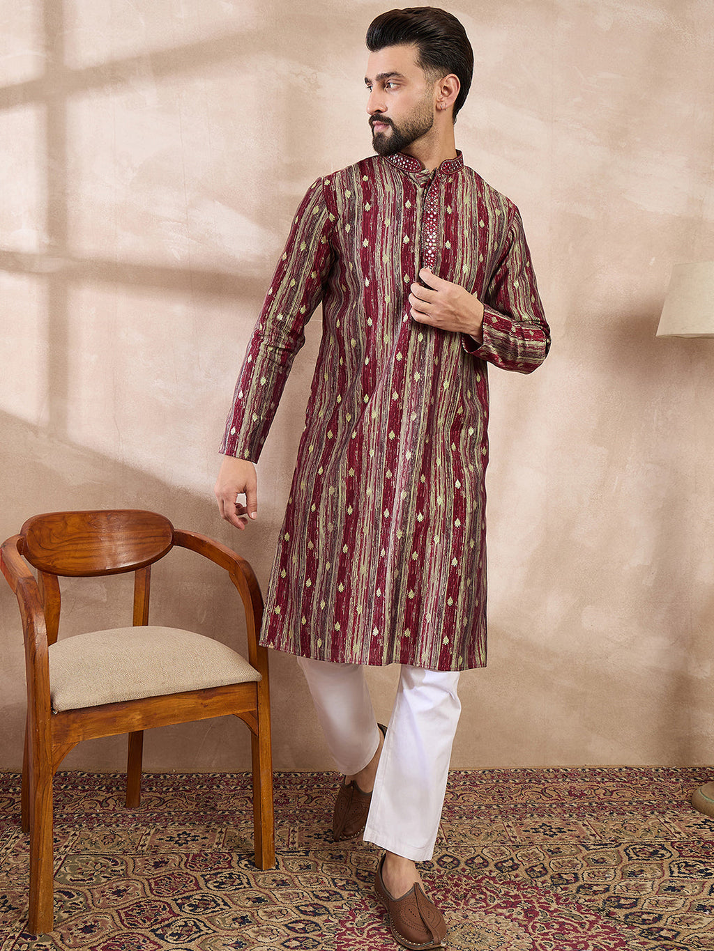 Men Maroon Silk Blend Abstract Printed Straight Kurta-MKU2006