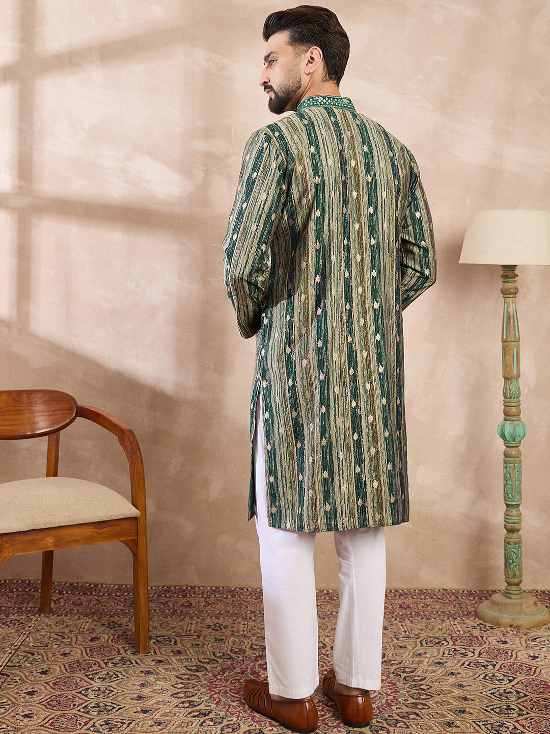 Men Green Silk Blend Abstract Printed Straight Kurta-MKU2007