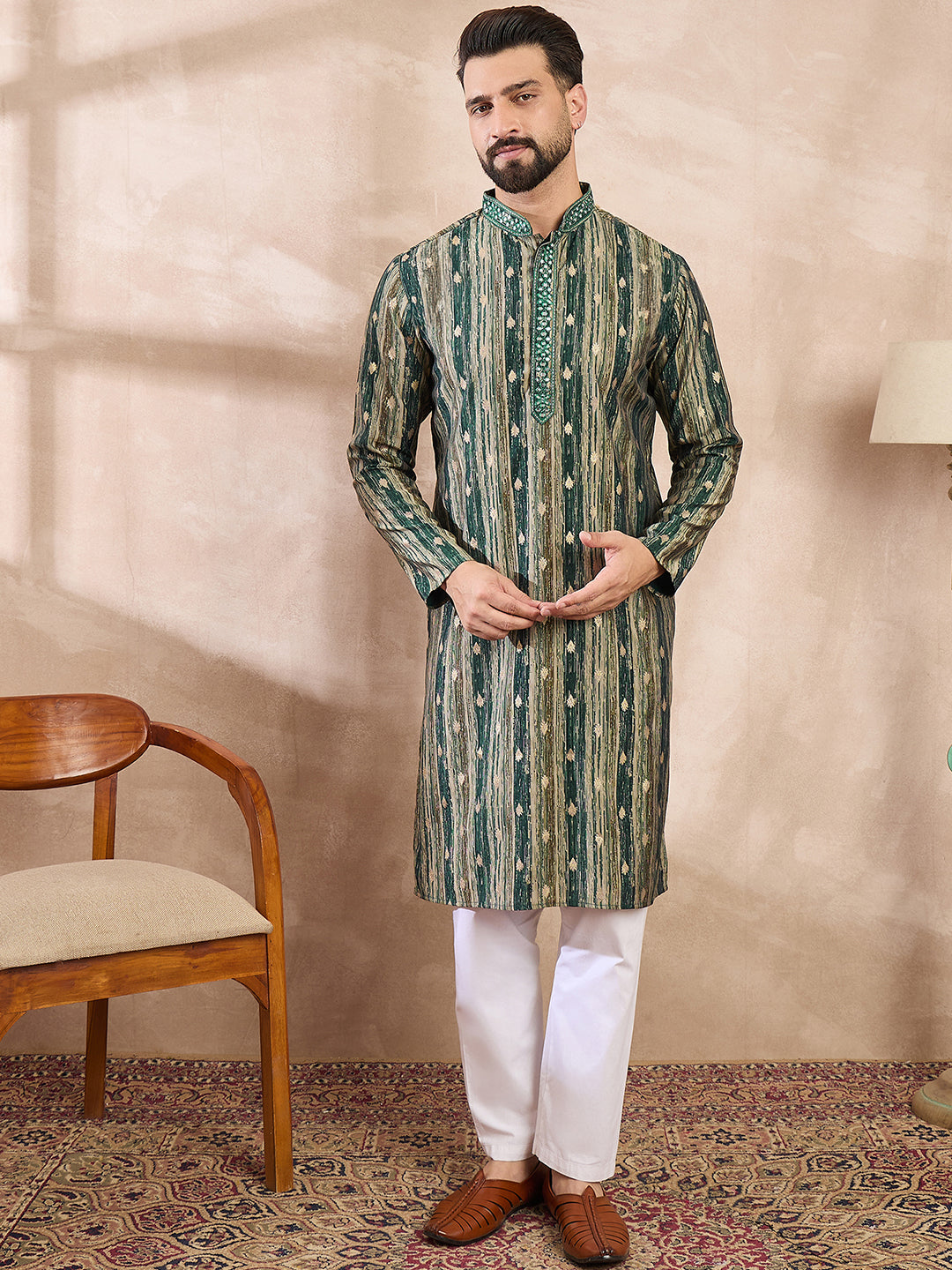 Men Green Silk Blend Abstract Printed Straight Kurta-MKU2007