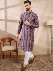 Men Purple Silk Blend Abstract Printed Straight Kurta-MKU2008