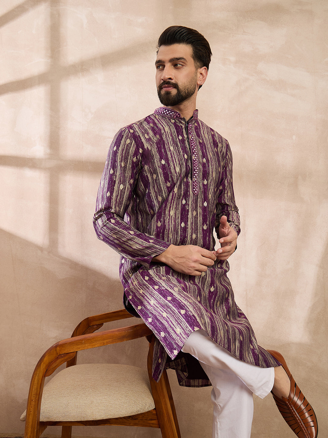 Men Purple Silk Blend Abstract Printed Straight Kurta-MKU2008
