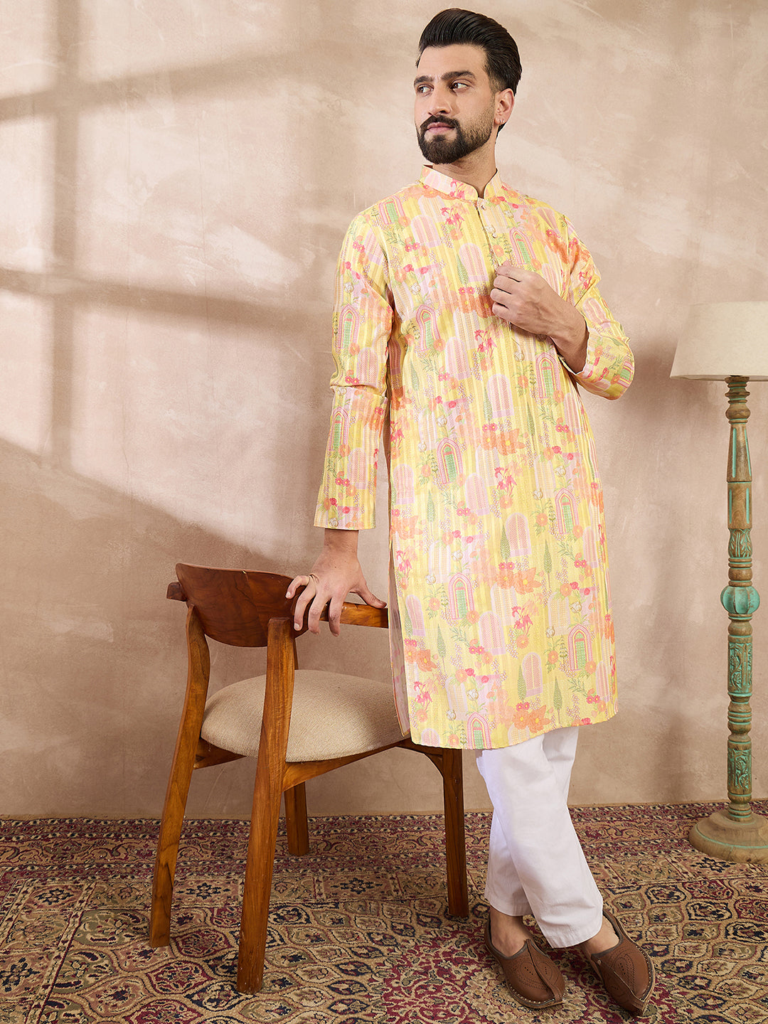 Men Yellow Silk Blend Abstract Printed Straight Kurta-MKU2013