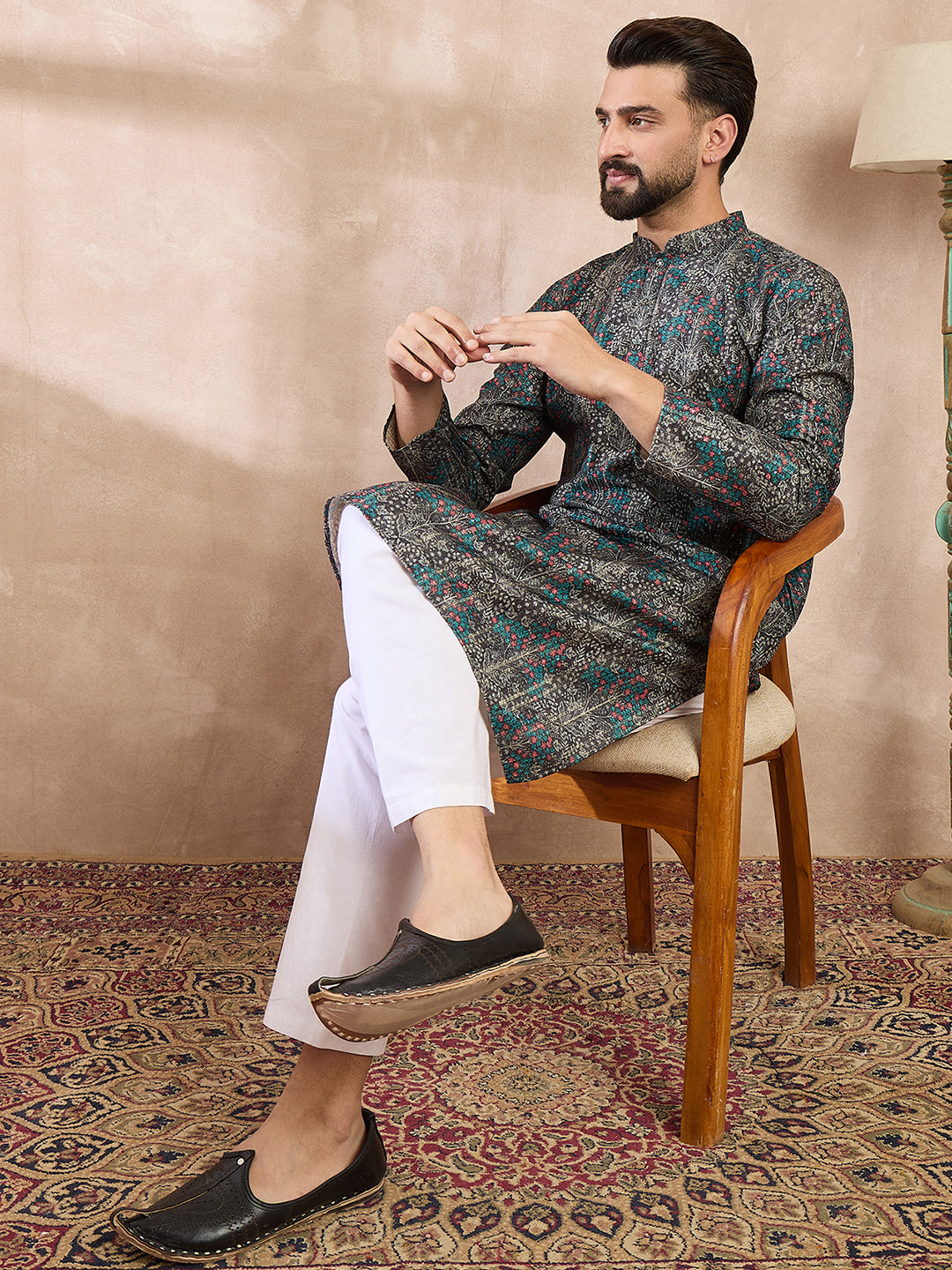 Men Black Silk Blend Floral Printed Straight Kurta-MKU2015