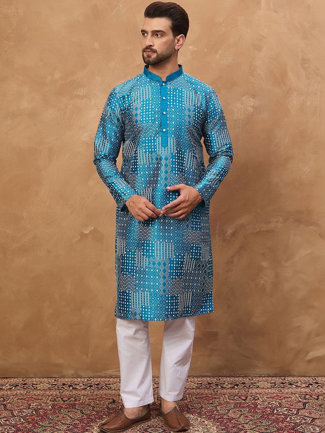 Men Blue Silk Blend Geometric Printed Straight Kurta With Pant Set-MKSET1527