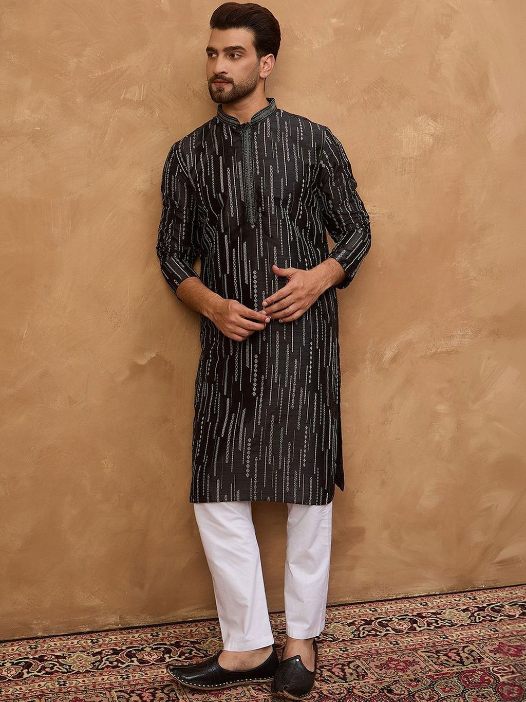 Men Black Silk Blend Geometric Printed Straight Kurta With Pant Set-MKSET1516