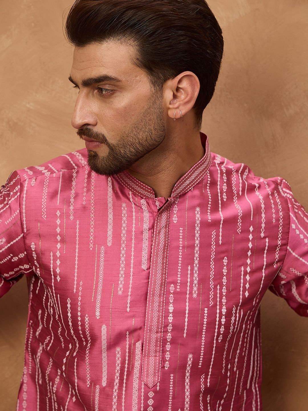 Men Pink Silk Blend Geometric Printed Straight Kurta With Pant Set-MKSET1533