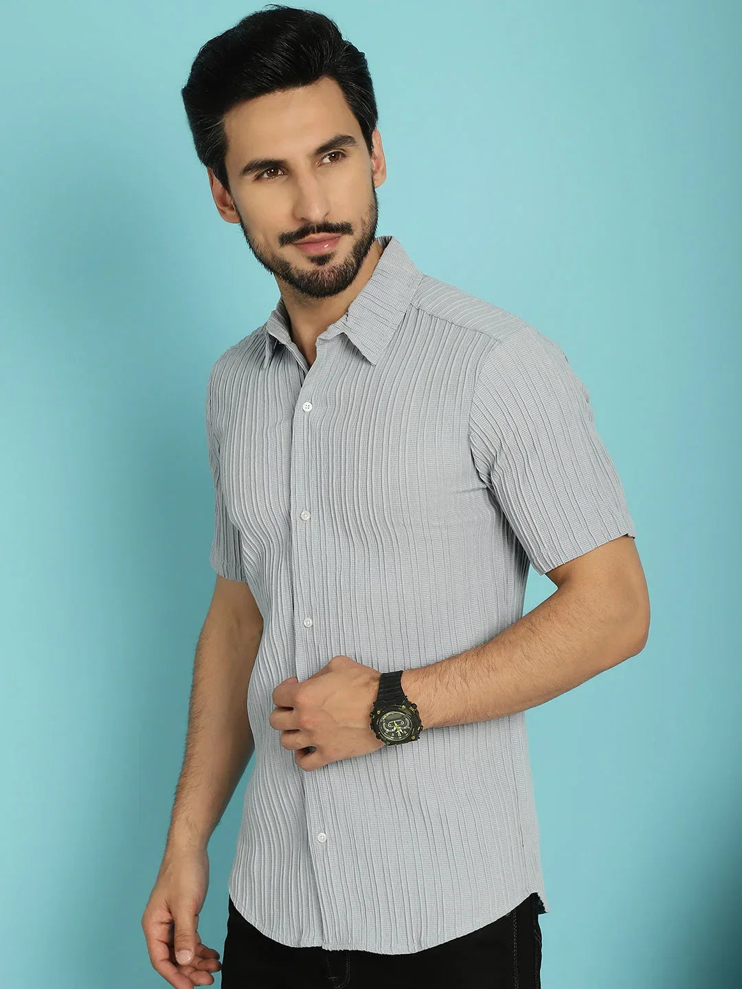 Striped Casual Shirt-Styled Inn