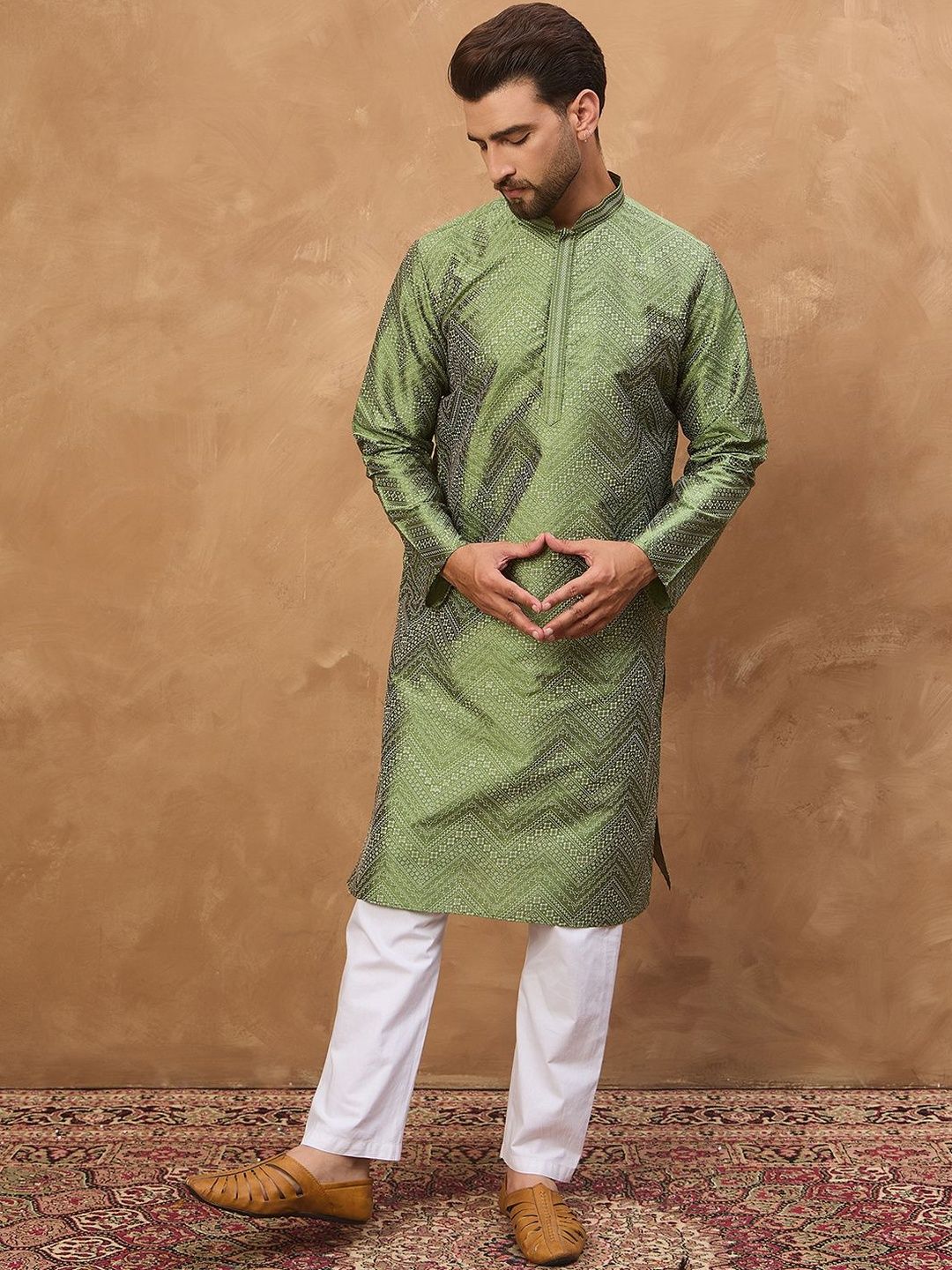 Men Green Silk Blend Geometric Printed Straight Kurta With Pant Set-MKSET1522