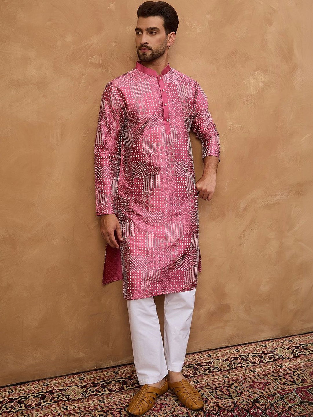 Men Pink Silk Blend Geometric Printed Straight Kurta With Pant Set-MKSET1526