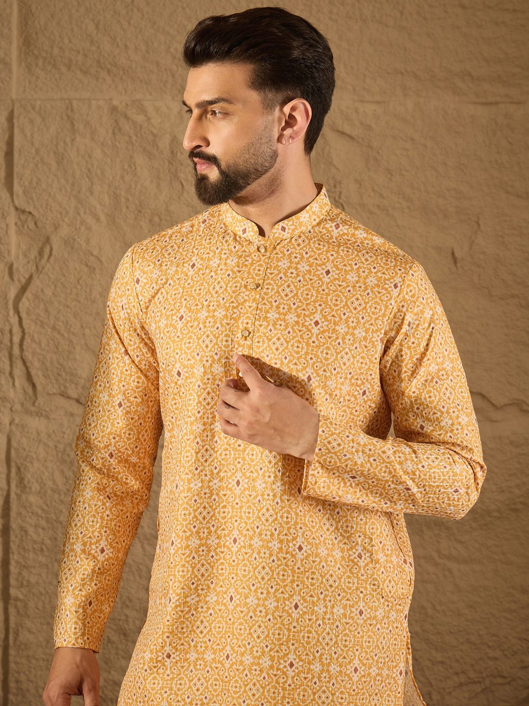 Men Yellow Silk Blend Ethnic Motif Embroidered Straight Kurta With Pant Set-MKSET1304