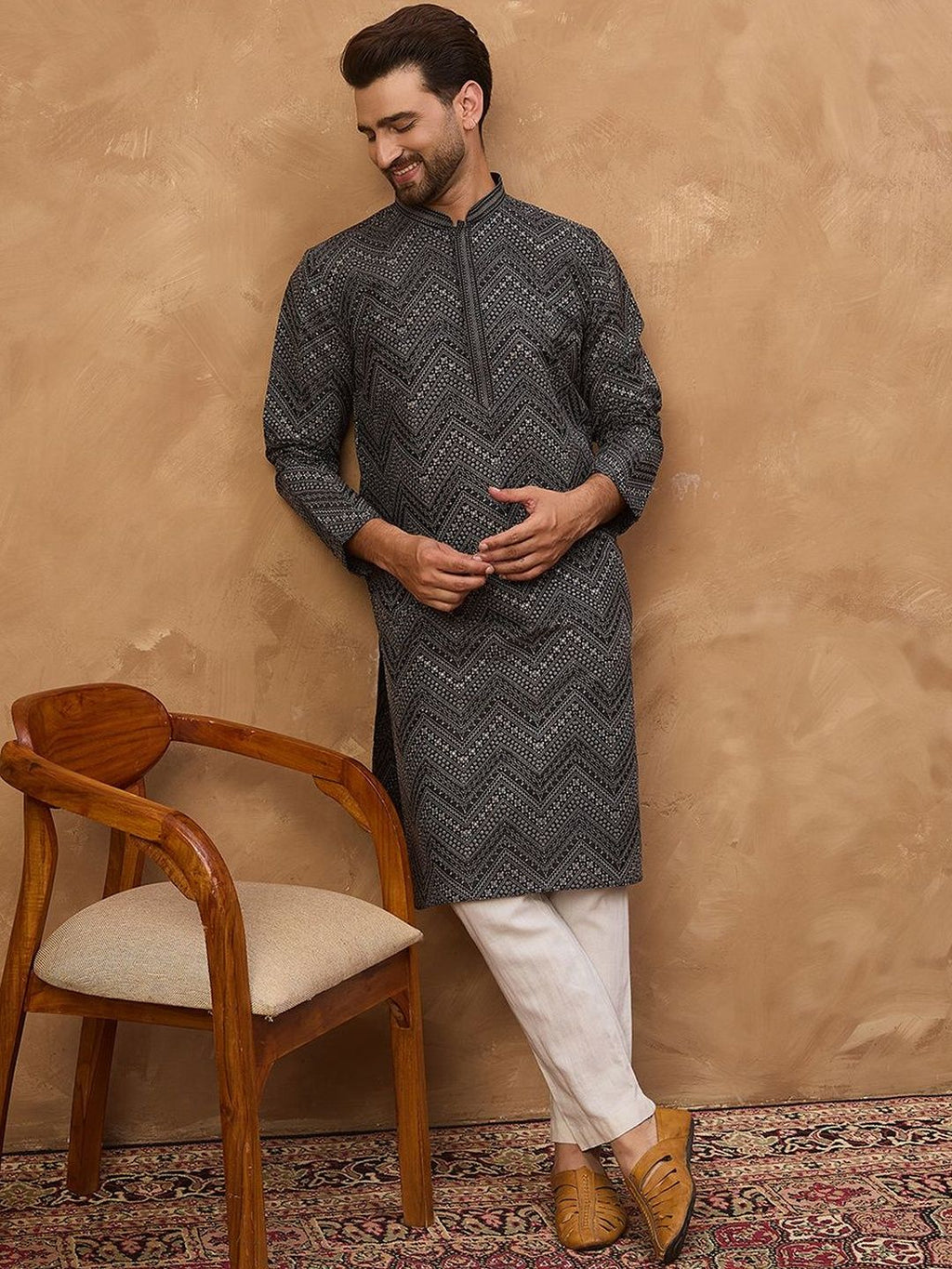 Men Black Silk Blend Geometric Printed Straight Kurta With Pant Set-MKSET1520