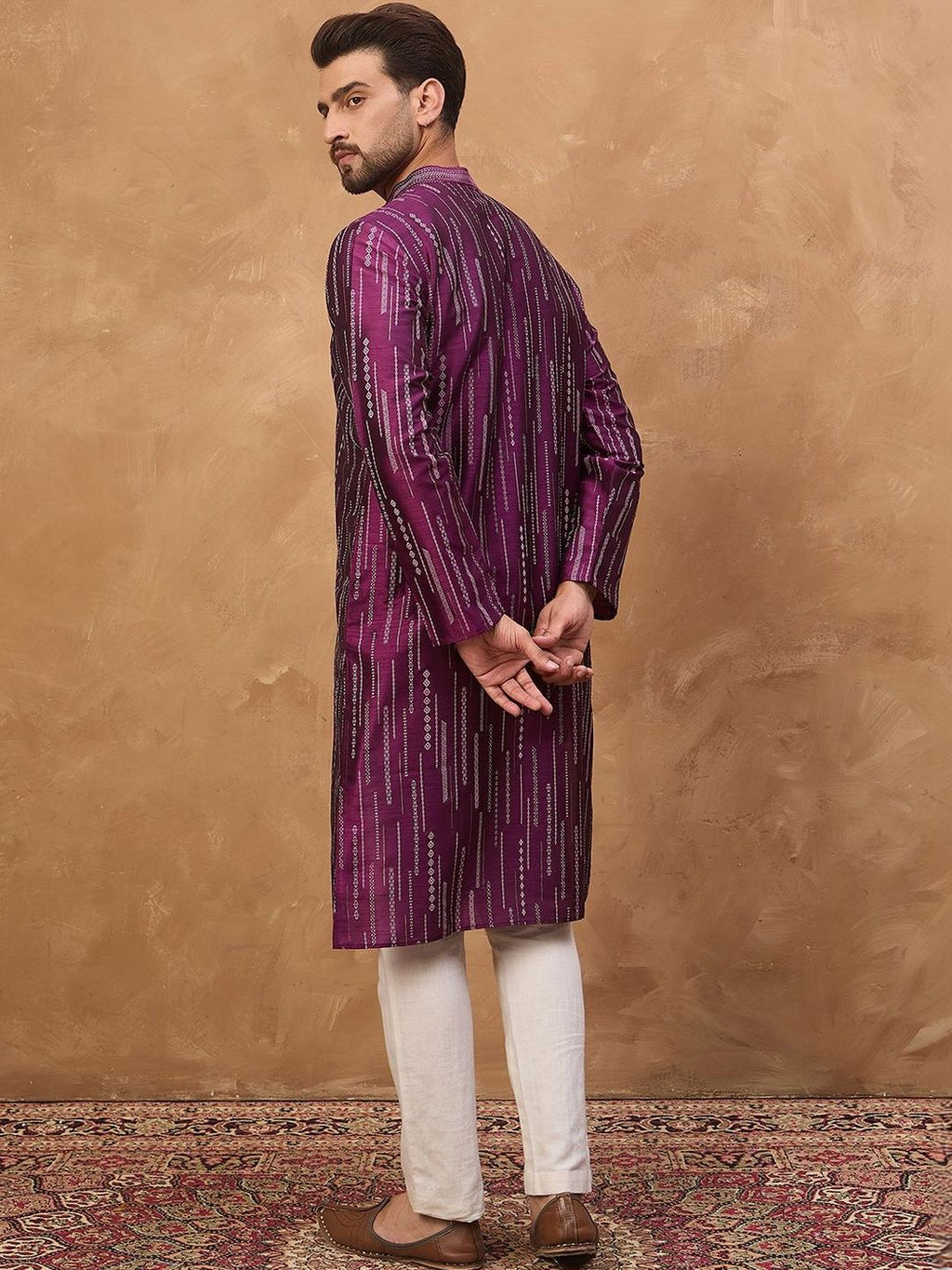 Men Purple Silk Blend Geometric Printed Straight Kurta With Pant Set-MKSET1518
