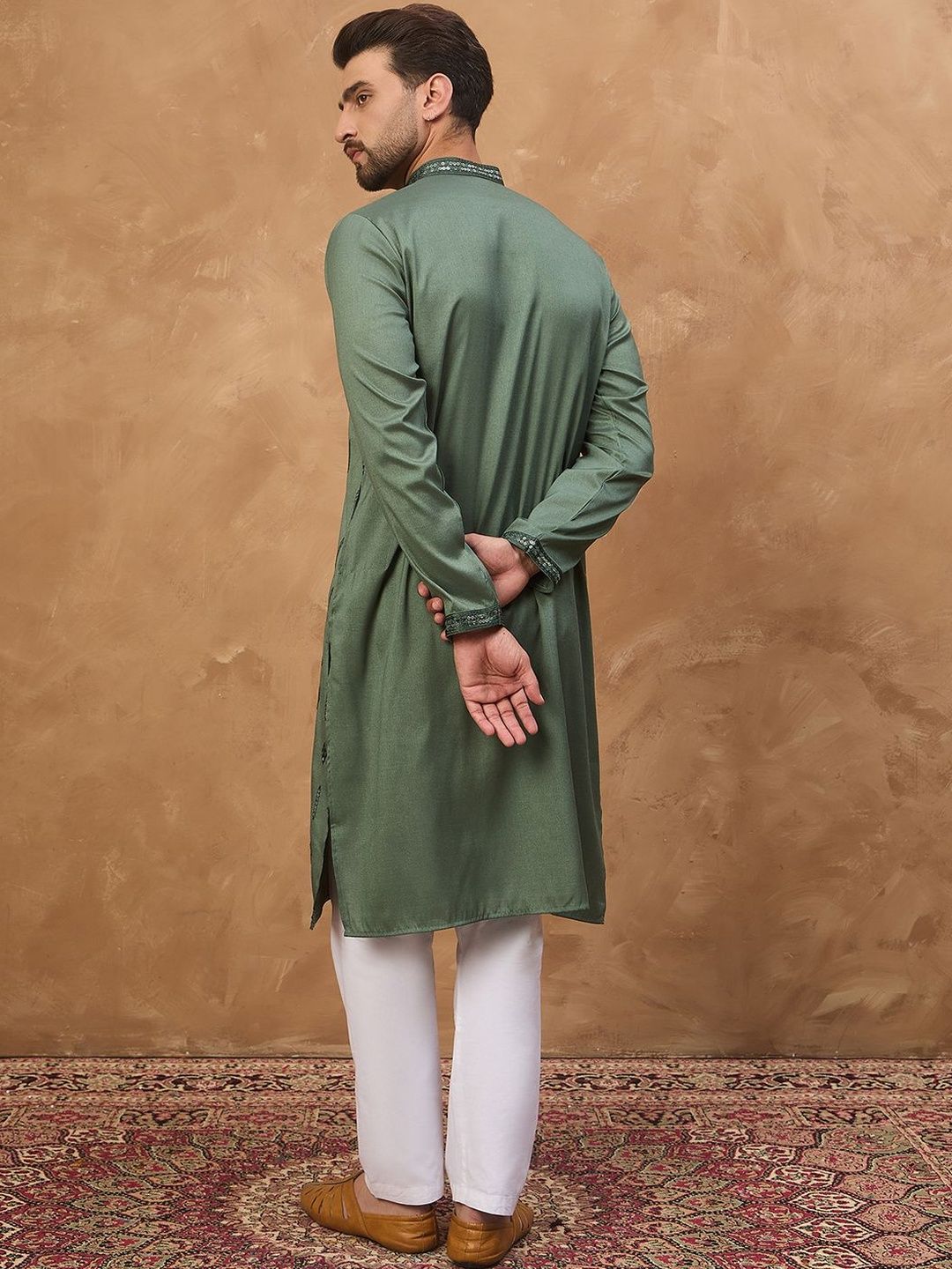 Men Green Silk Blend Geometric Embroidered Straight Kurta With Pant Set-MKSET1517